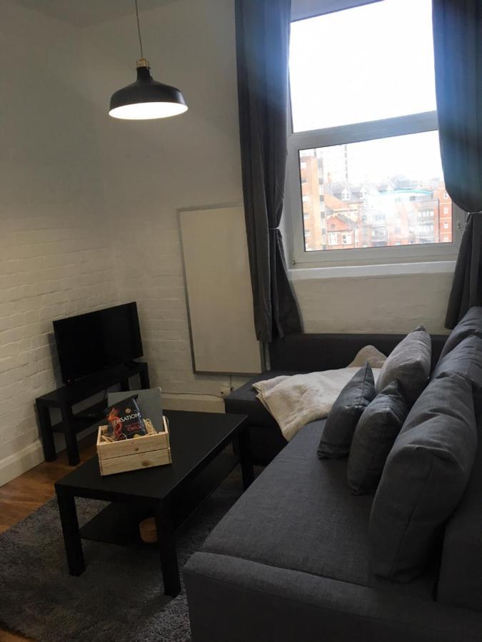 The Holt Lägenhet Leicester Exteriör bild